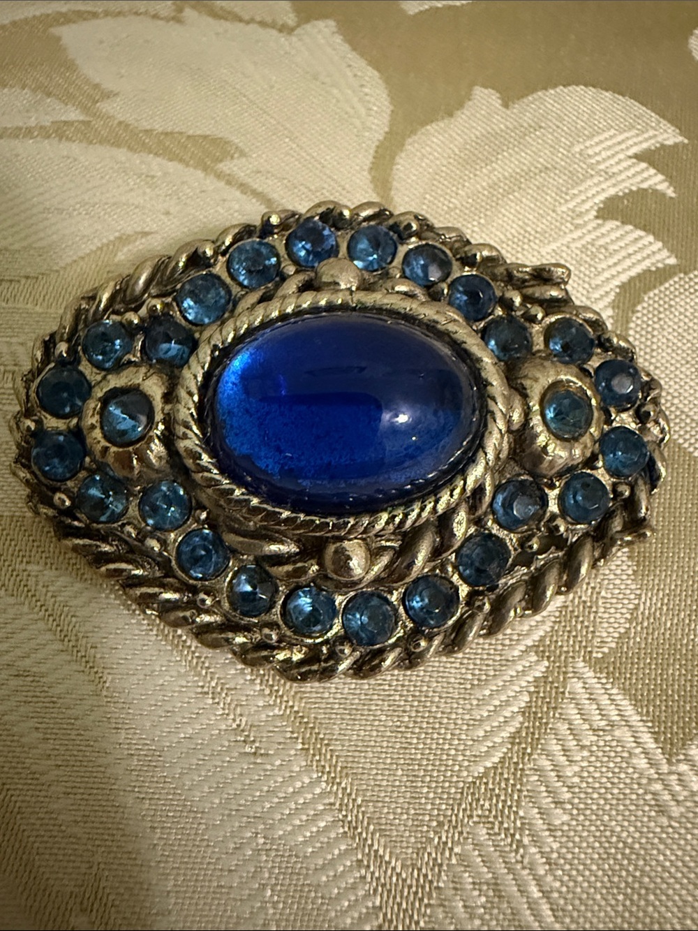 Blue Vintage-Style Glass Cabochon Brooch - Unbranded